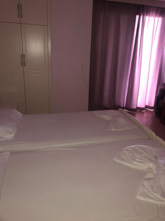 Central Boutique Hostel Sarandë Exteriér fotografie